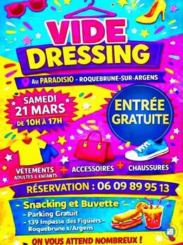 Image Vide dressing en intérieur au restaurant Paradisio (photo 1)