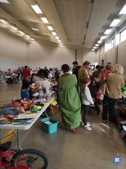 Image Bourse à la puériculture de l'AET (photo 1)