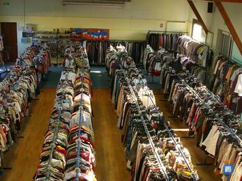 Image Bourse aux vêtements d'été, bébés, enfants, femmes, hommes (photo 1)