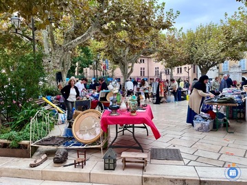 Image Vide grenier d’été (photo 1)