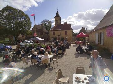 Image Vide grenier de l'ascension (photo 1)