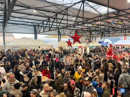 Affiche Marché de Noël Artisanale et Gastronomique