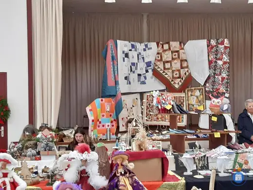 Affiche marché de Noël artisanal