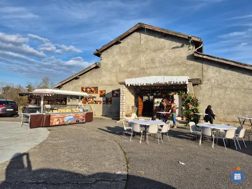 Affiche Marché de Noël organisé par l association des parents d ele