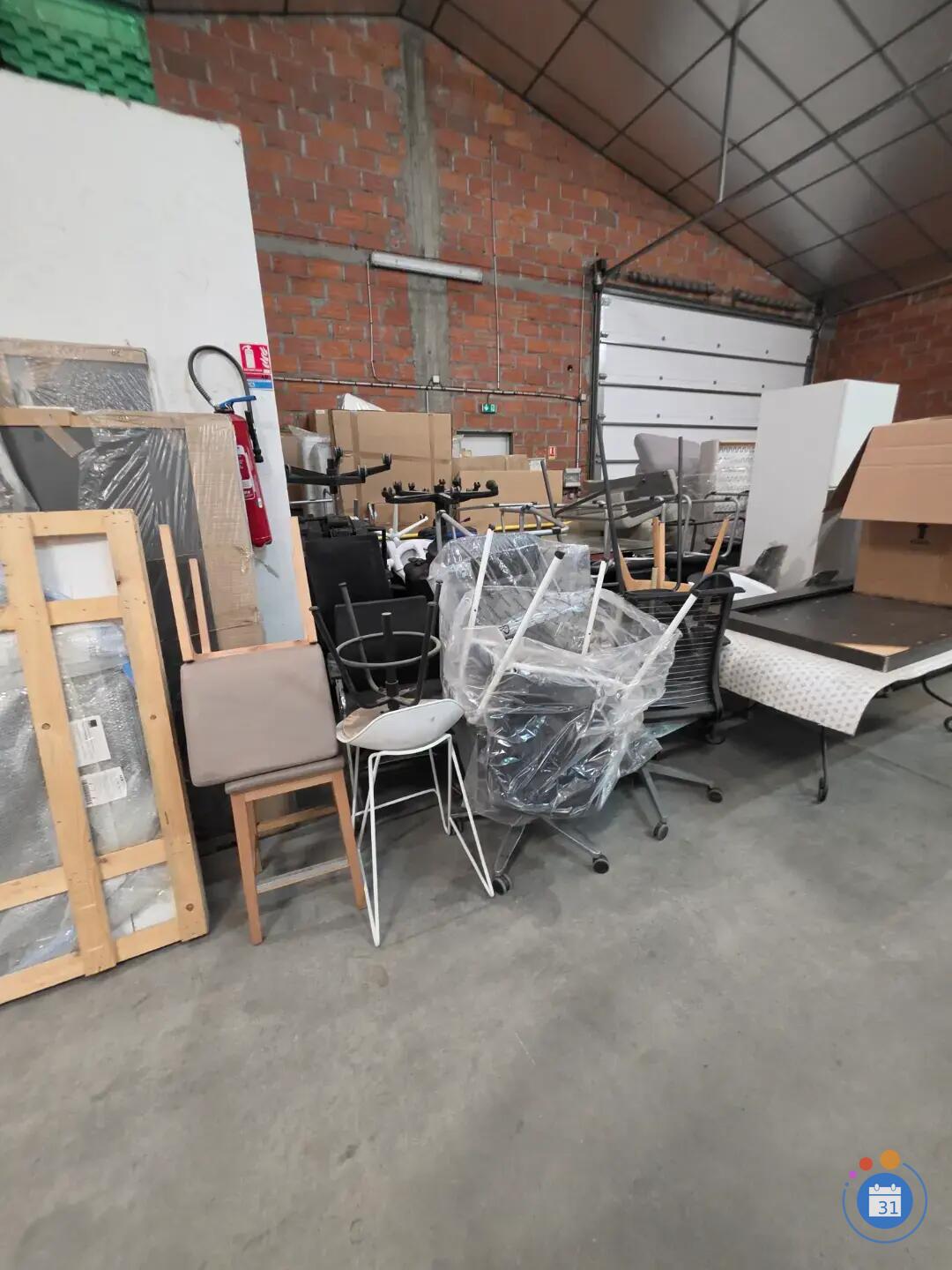 Image Vide entrepôt - Vide dressing (photo 2)