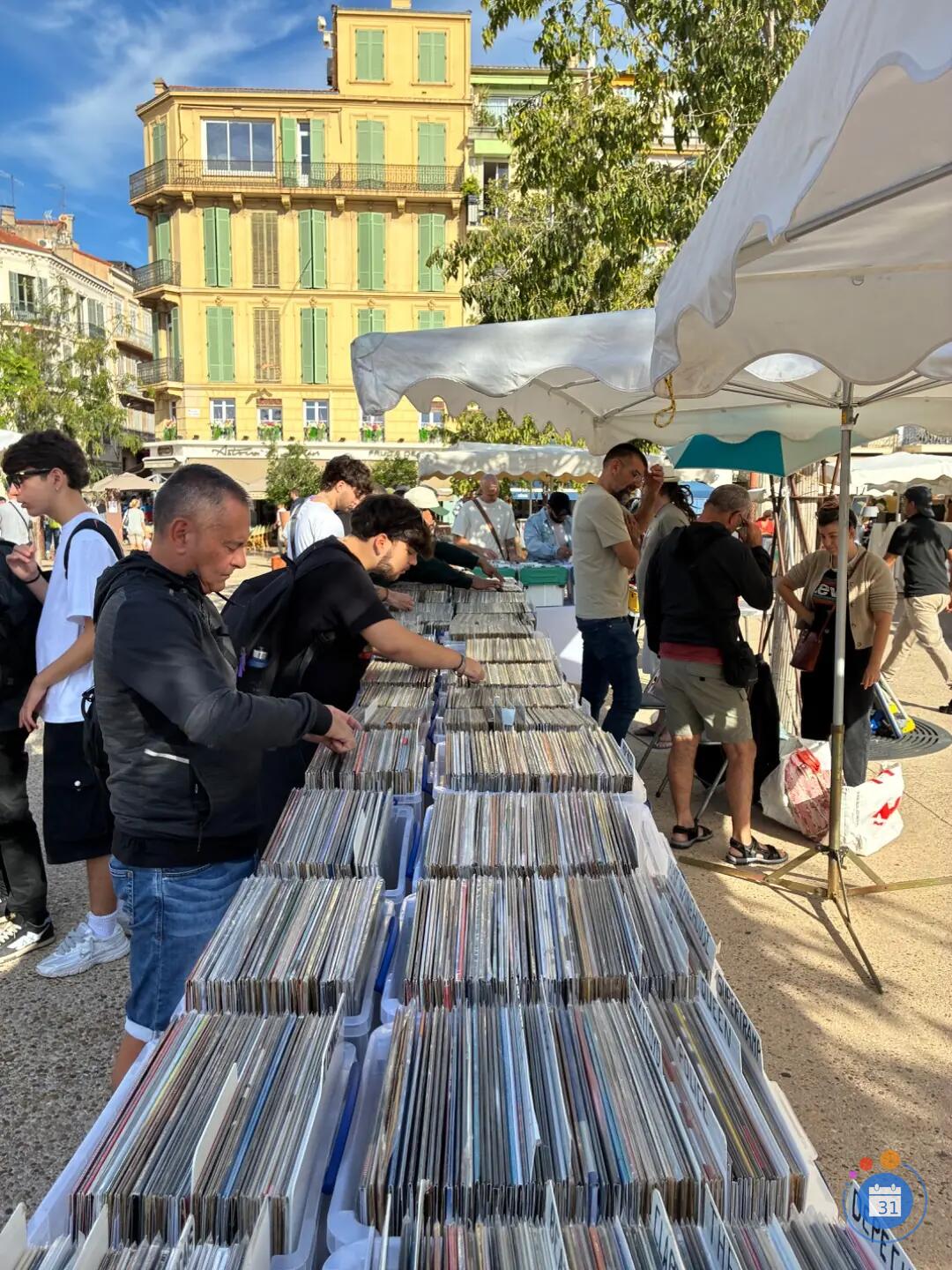 Image Vinyl Market Draguignan (photo 2)