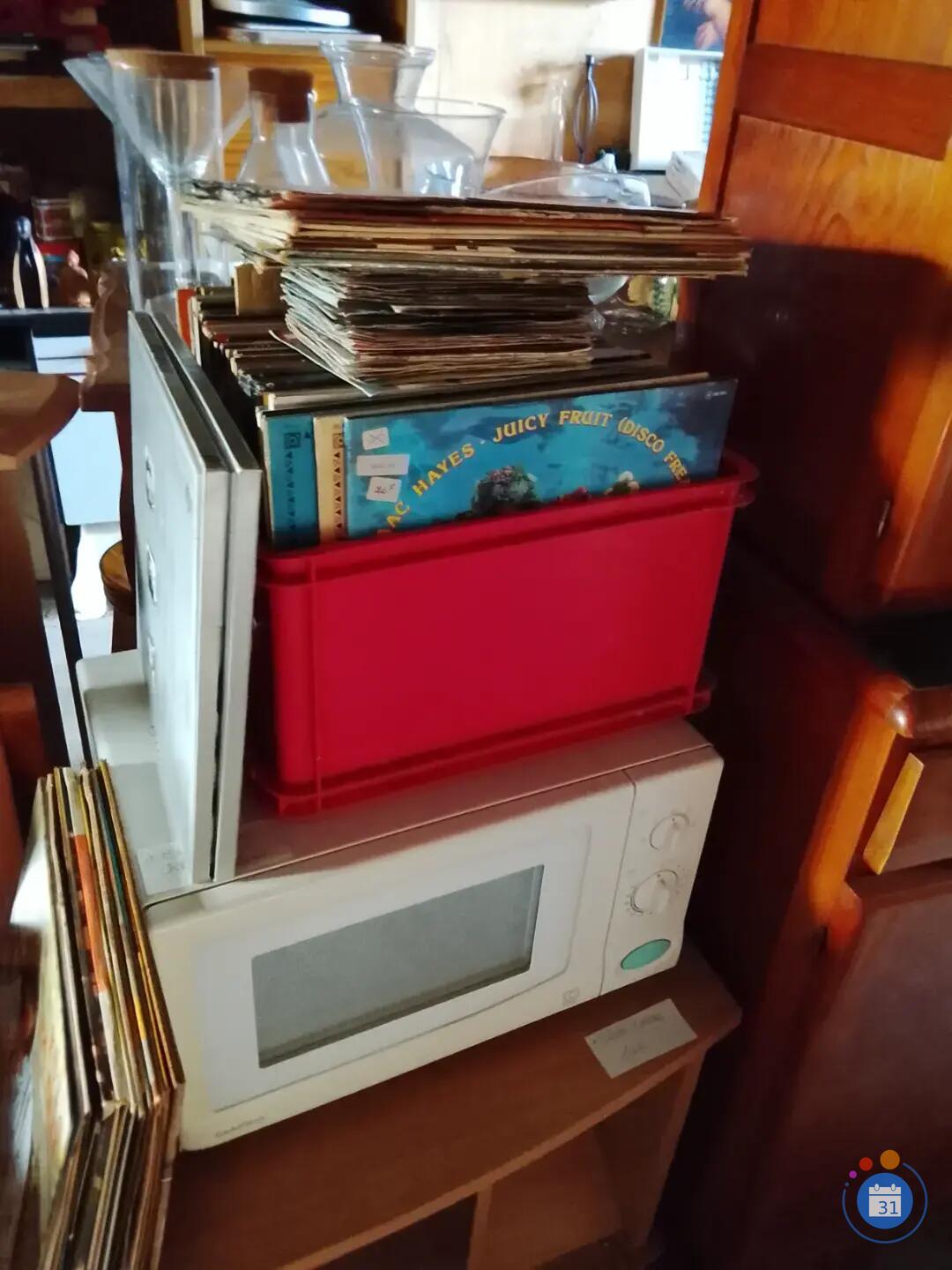 Image Vide dépôt (photo 3)
