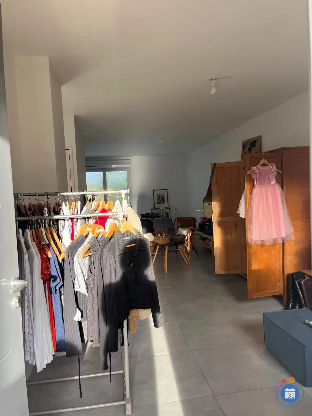 Image Vide maison et dressing (photo 2)