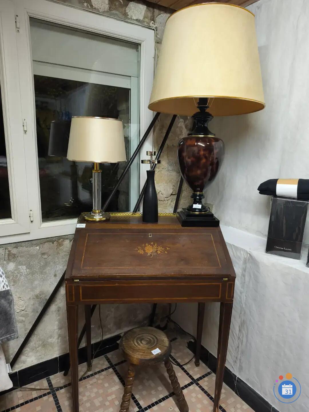 Image Grand vide maison et garage (photo 1)