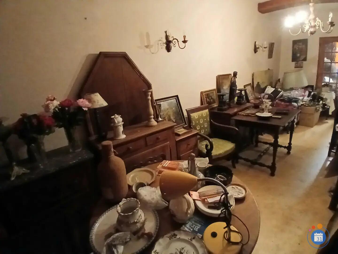 Image Vide maison ancienne bric-à-brac (photo 3)