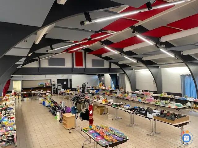 Image bourse aux jouets et vide grenier (photo 1)