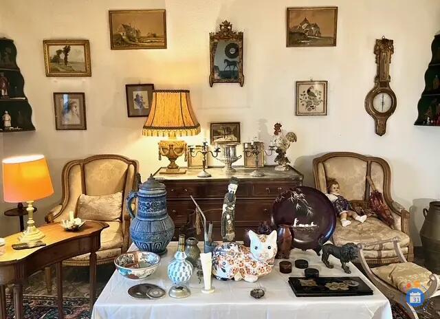 Image VIDE MAISON - Mobilier, sièges, tableaux, objets, lampes, vaisselle, vêtements… (photo 2)