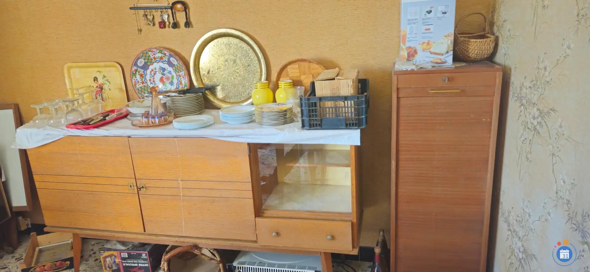 Image Vide complet d'une ferme ardéchoise (photo 3)