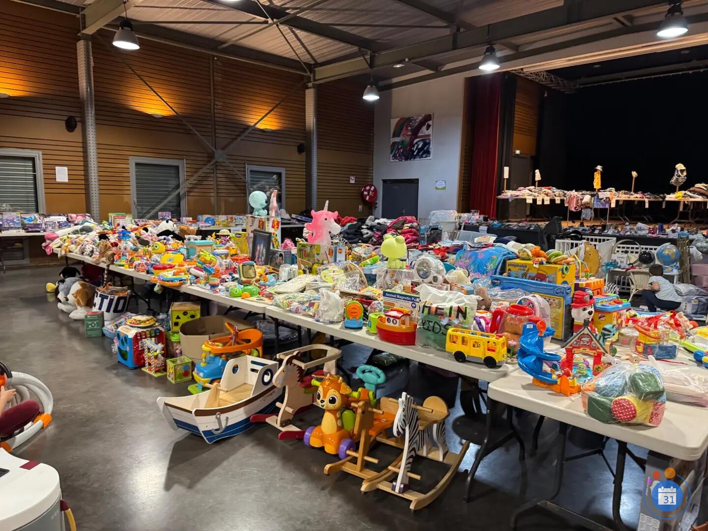 Image Bourses aux jouets, jeux et puériculture (photo 2)