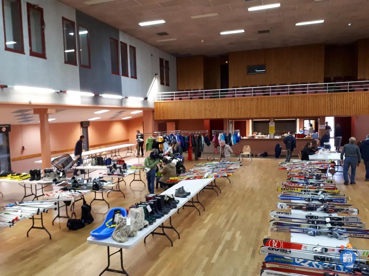 Image BOURSE AUX SKIS ET MATERIEL DE MONTAGNE (photo 2)