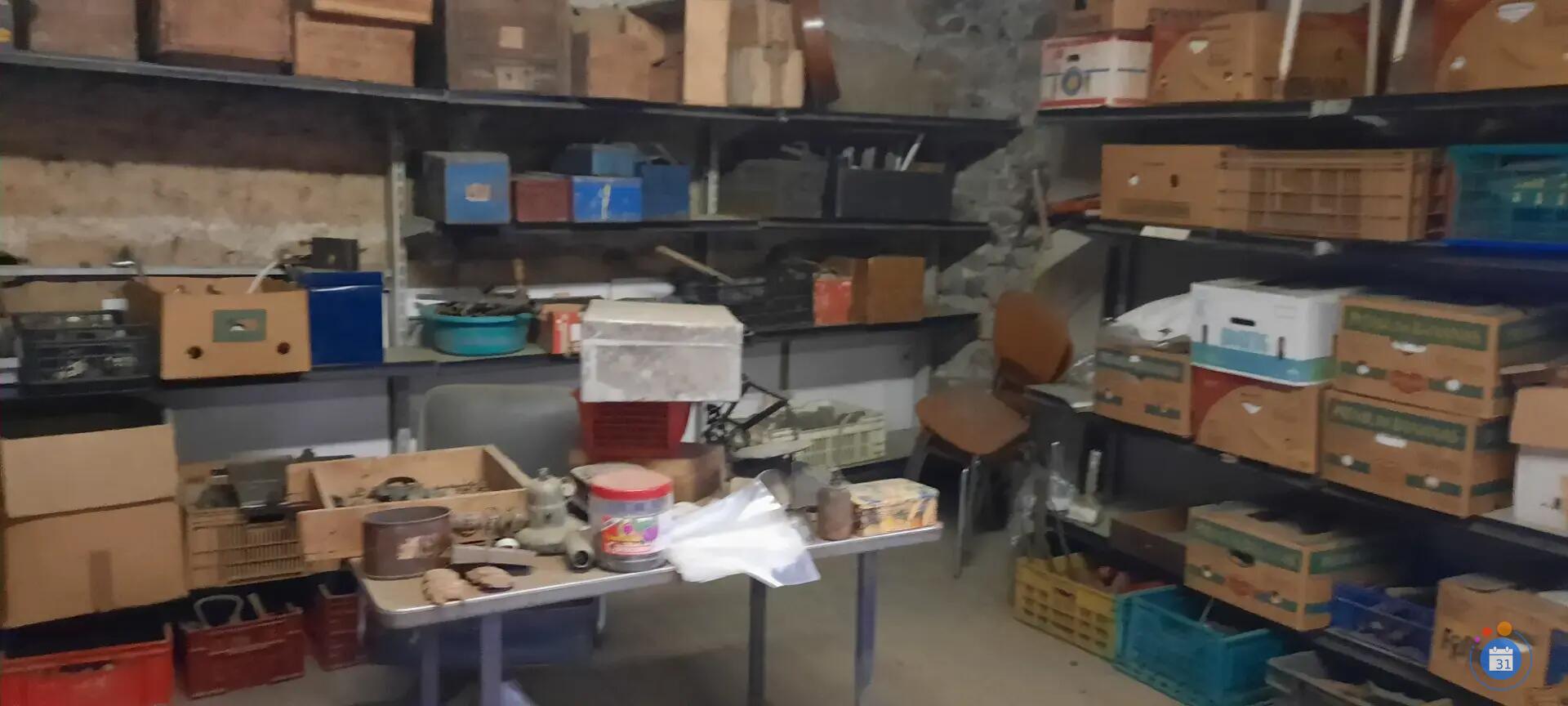 Image VIDE DÉPÔT, VIDE-MAISON (photo 3)