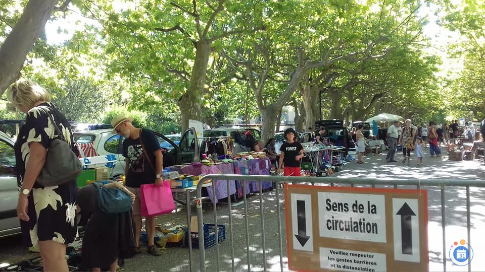 Image vide-greniers brocante artisanats d' arts et créateurs (photo 1)