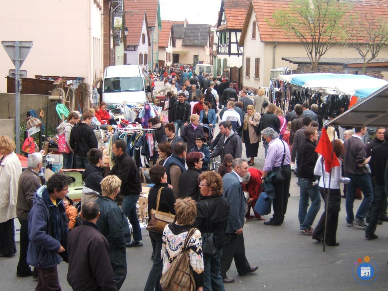 Image Grand Marché aux puces de début de saison (photo 1)