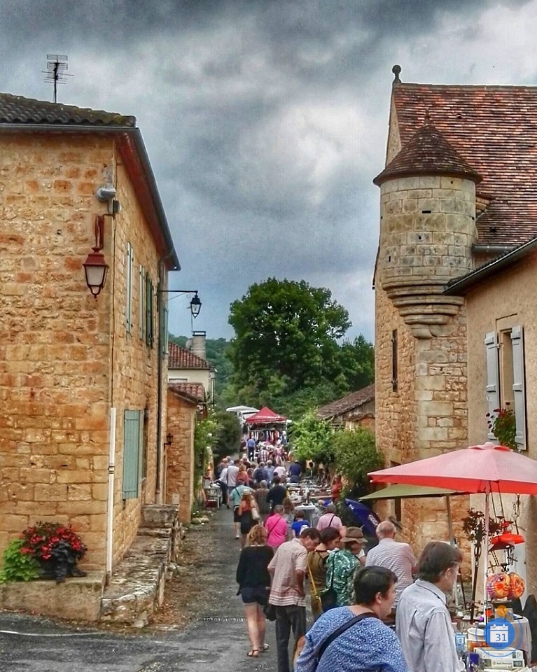 Image Marché aux puces - Brocante de la bastide de Montcabrier 46 (photo 1)