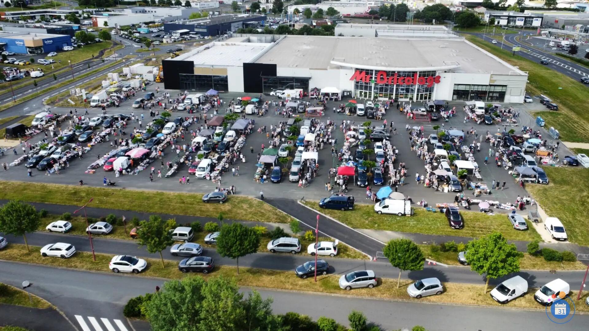 Image Vide-grenier organisé par l'ECVB (photo 2)