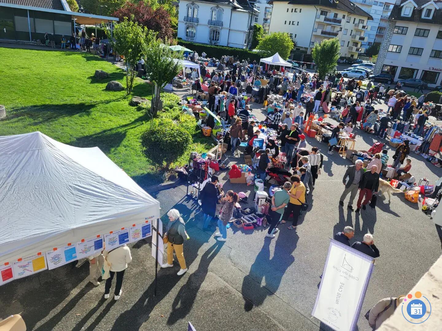Image Vide Grenier de la paroisse Sainte Bernadette à ANNECY (photo 2)