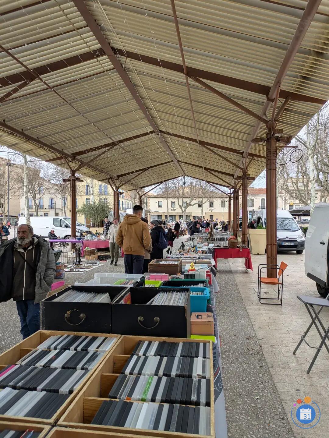 Image Brocante exceptionnelle de la place Morgan (photo 1)