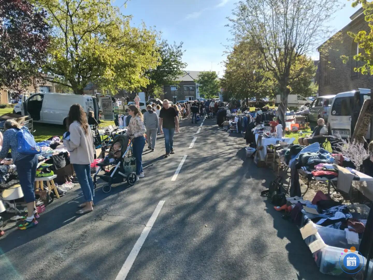 Image Brocante à Harcy (photo 2)