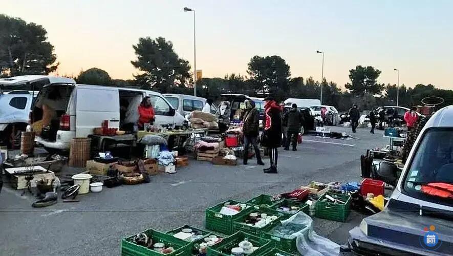 Image Vide grenier puce brocante ouvertà tous (photo 2)