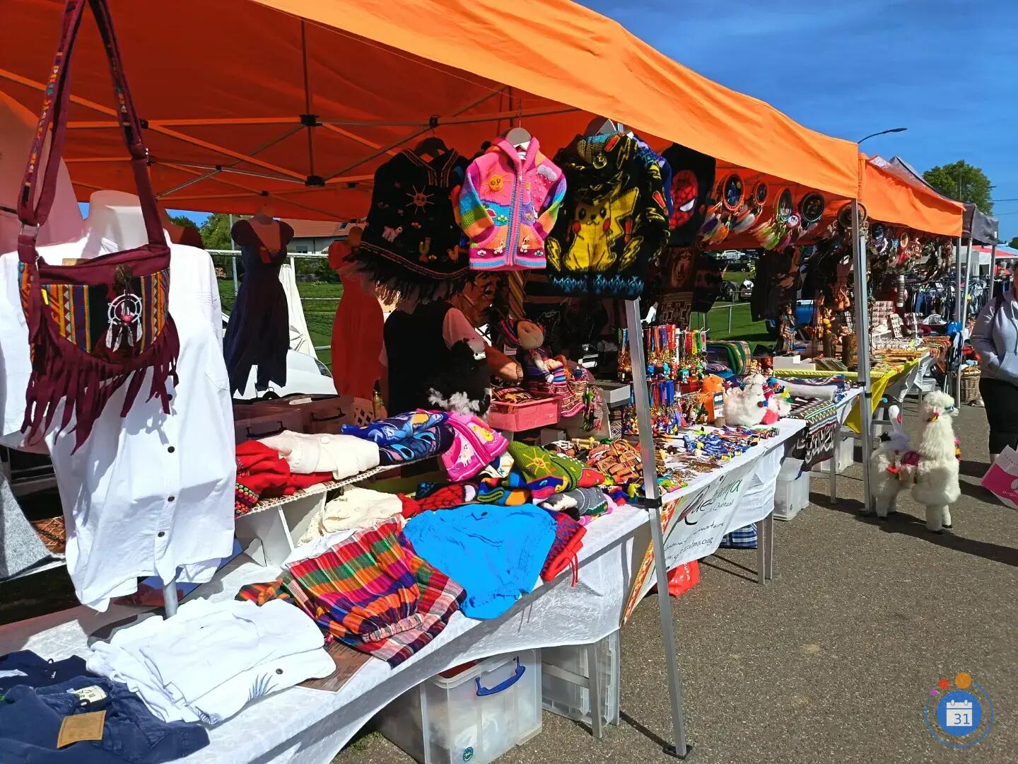 Image 19ème MARCHE AUX PUCES (photo 3)