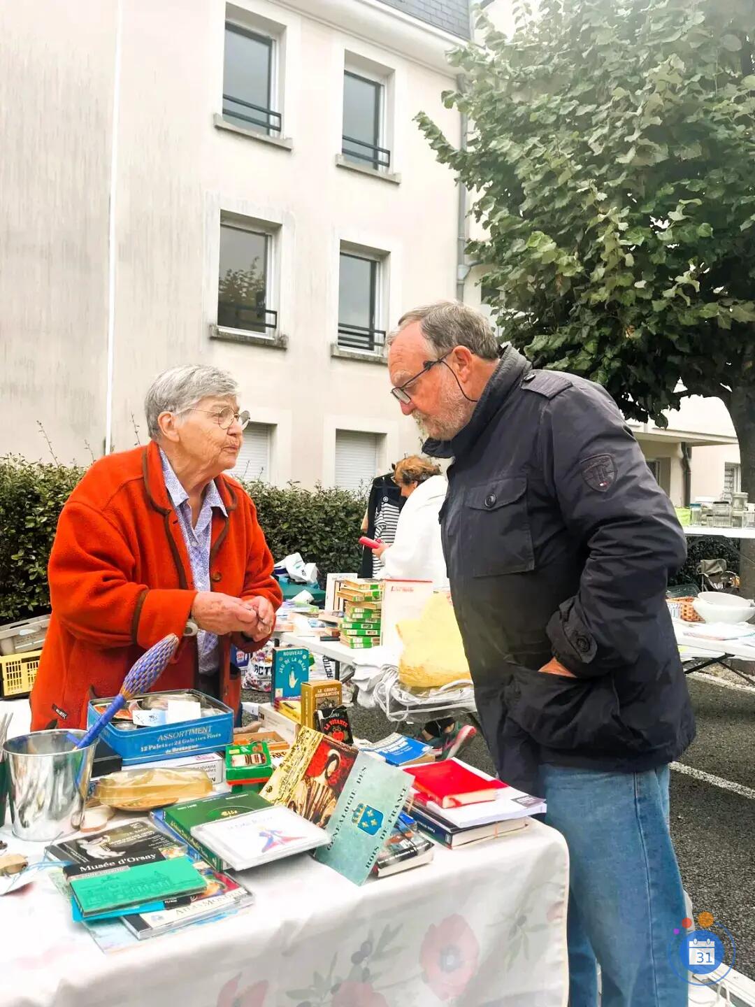 Image 4 EME VIDE-GRENIER DE LA VILLA OPALINE (photo 3)