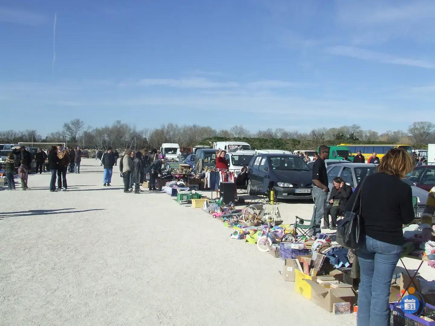 Image GRAND VIDE GRENIER (photo 2)