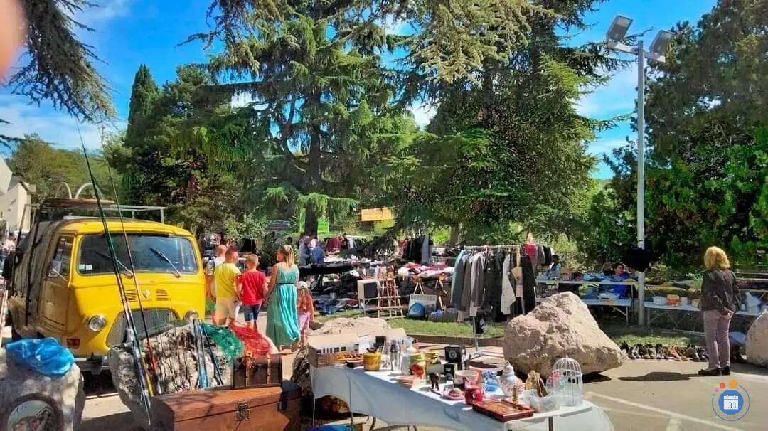 Image VIDE GRENIER MINOTAURE (photo 2)