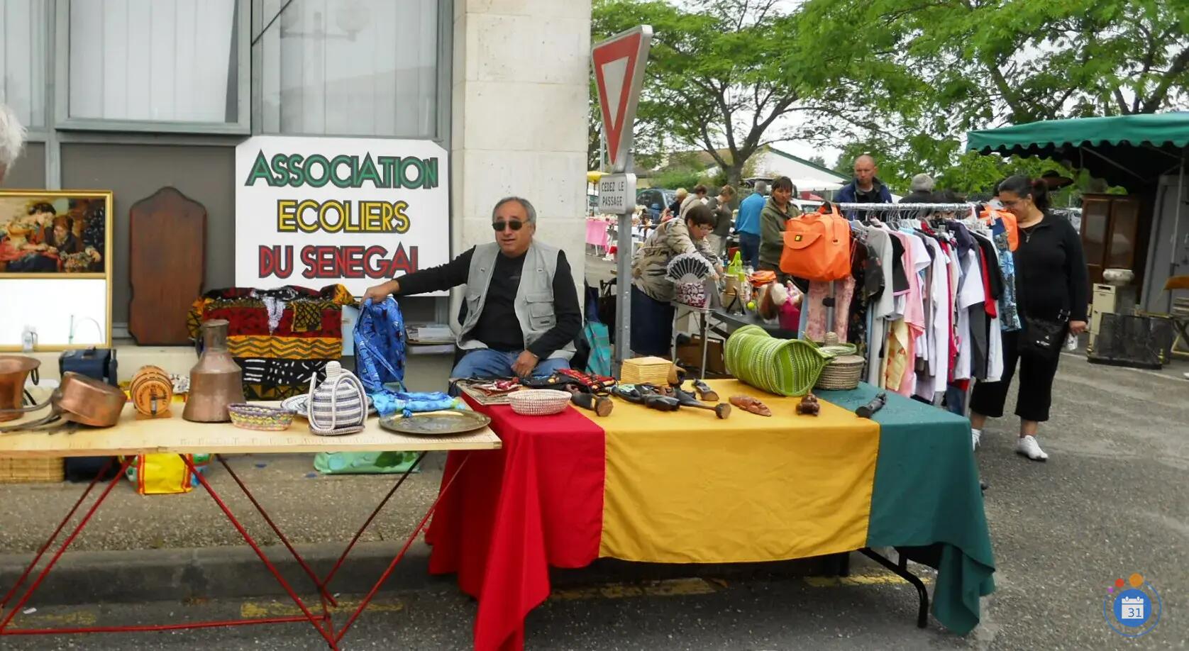 Image Vide grenier des Bons-Enfants (photo 2)