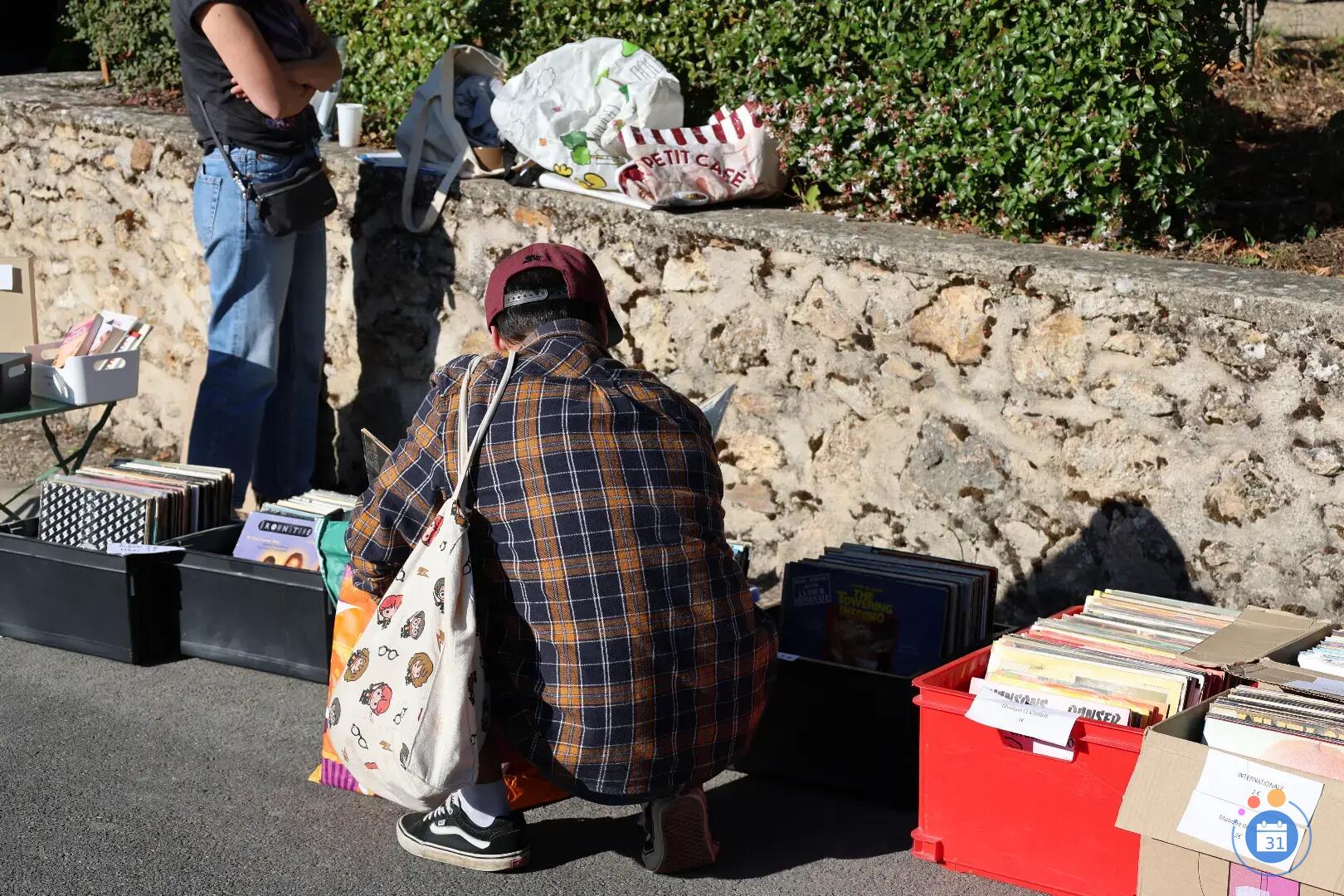 Image Brocante de Forges-les-Bains (photo 3)