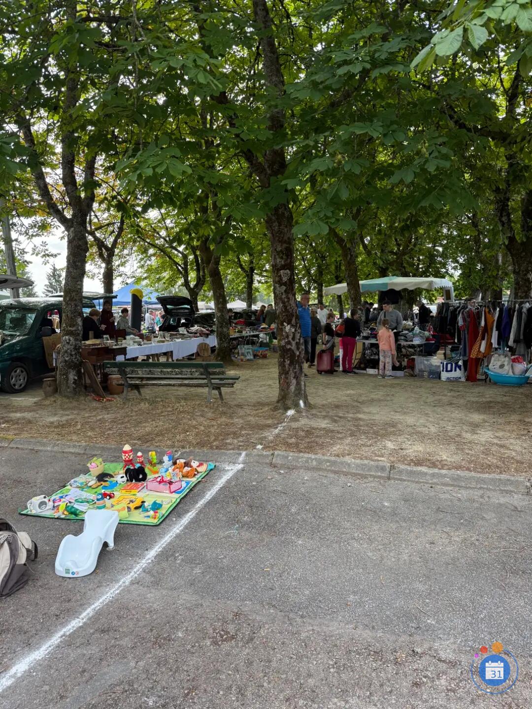 Image VIDE-GRENIERS DE RENTREE (photo 2)