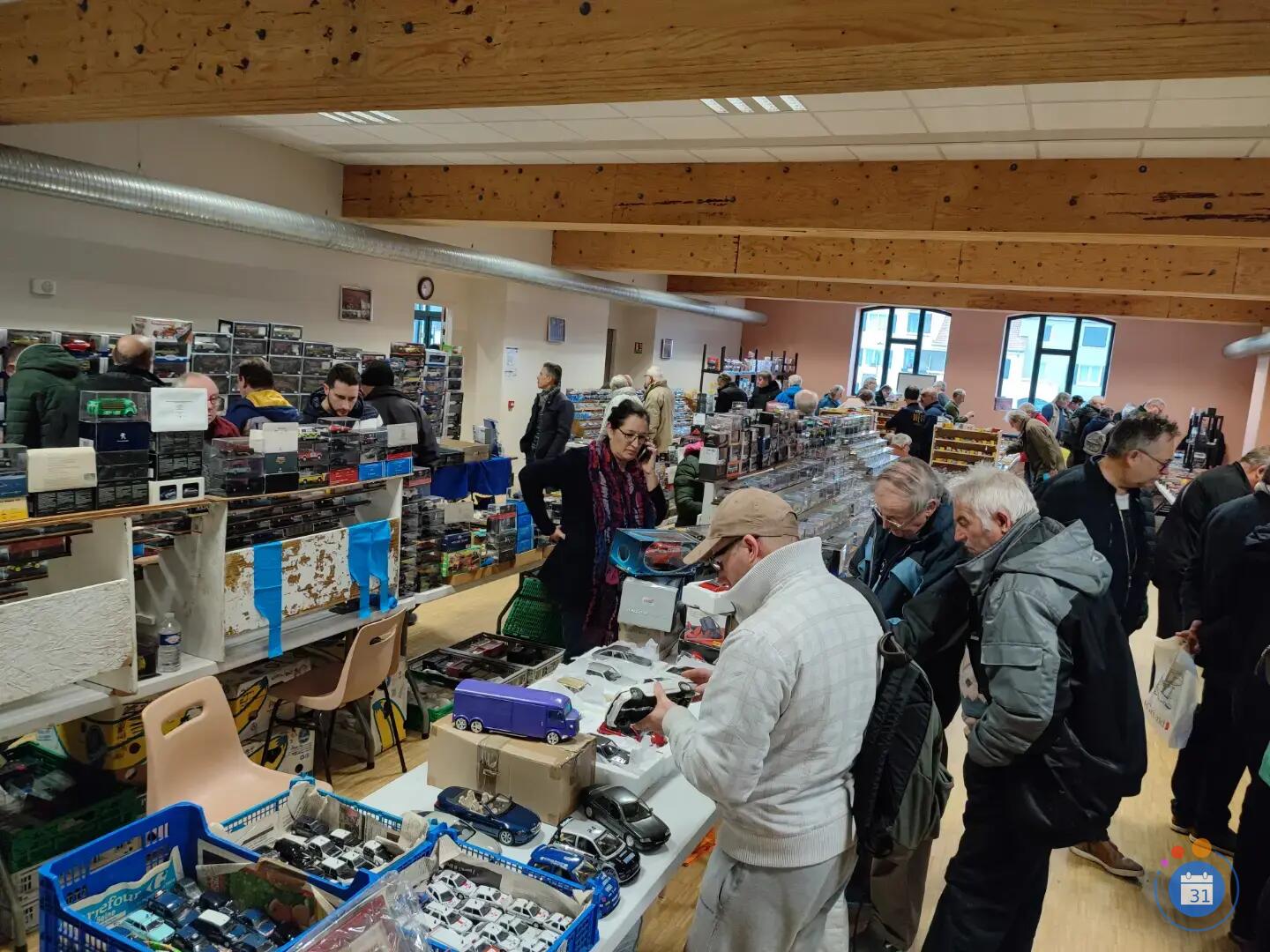 Image 27e Bourse aux miniatures et jouets anciens (photo 2)