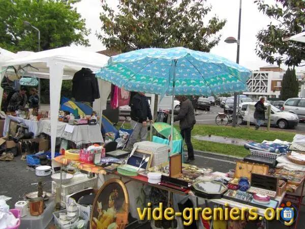 Image vide grenier d'automne (photo 3)