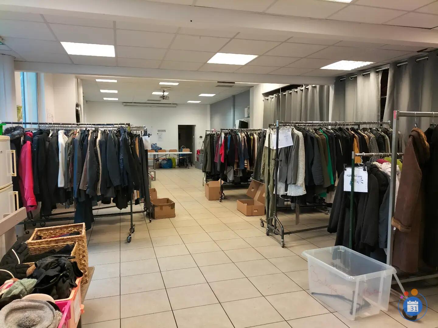 Image Vente au Foyer Fraternel (photo 1)