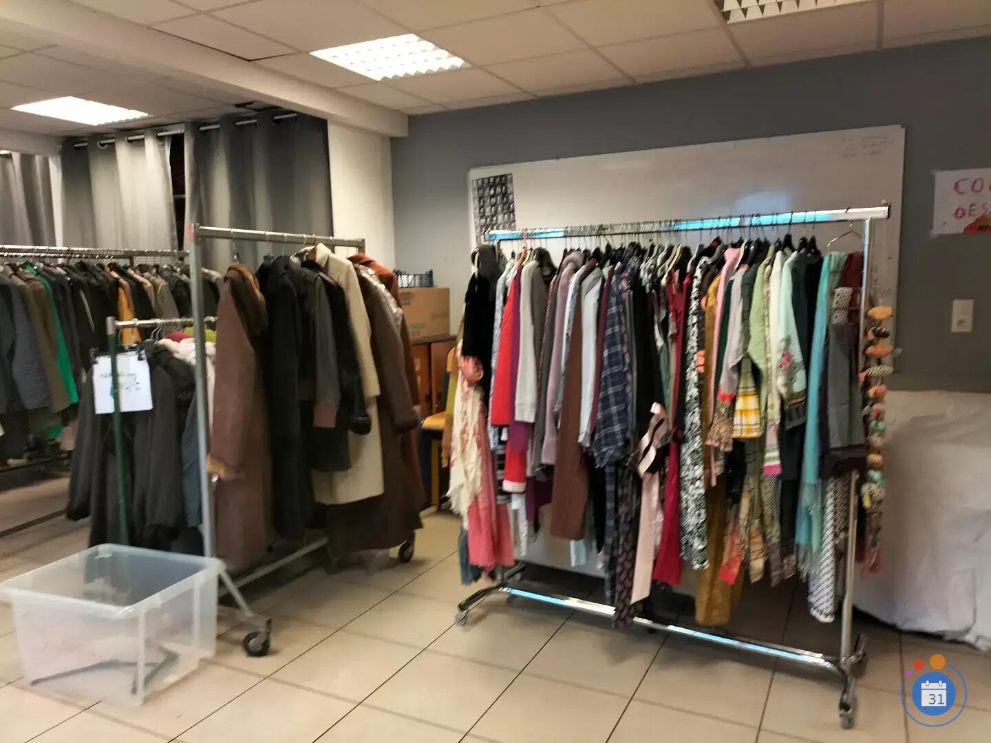 Image Vente au Foyer Fraternel (photo 2)