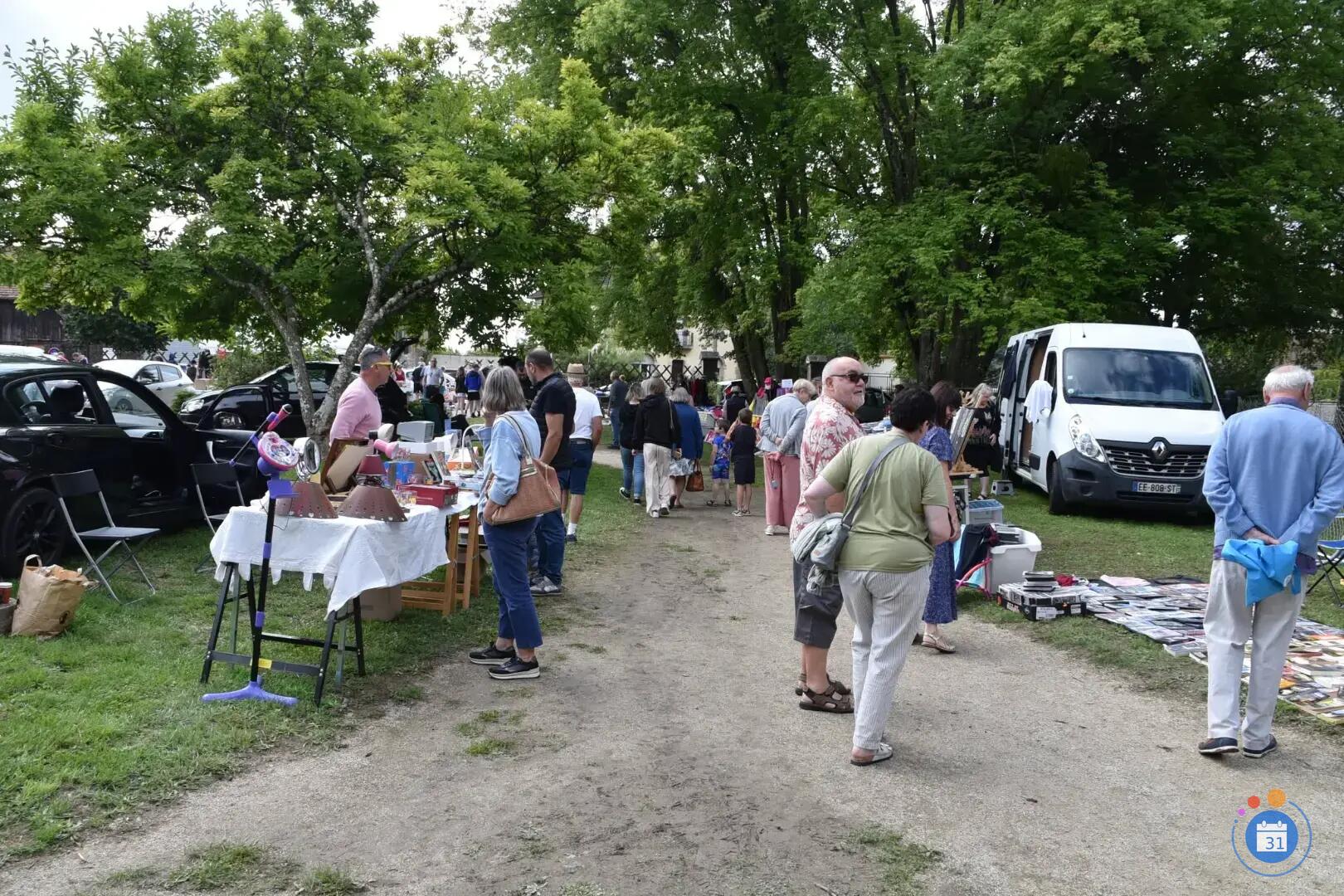 Image Vide grenier (photo 2)