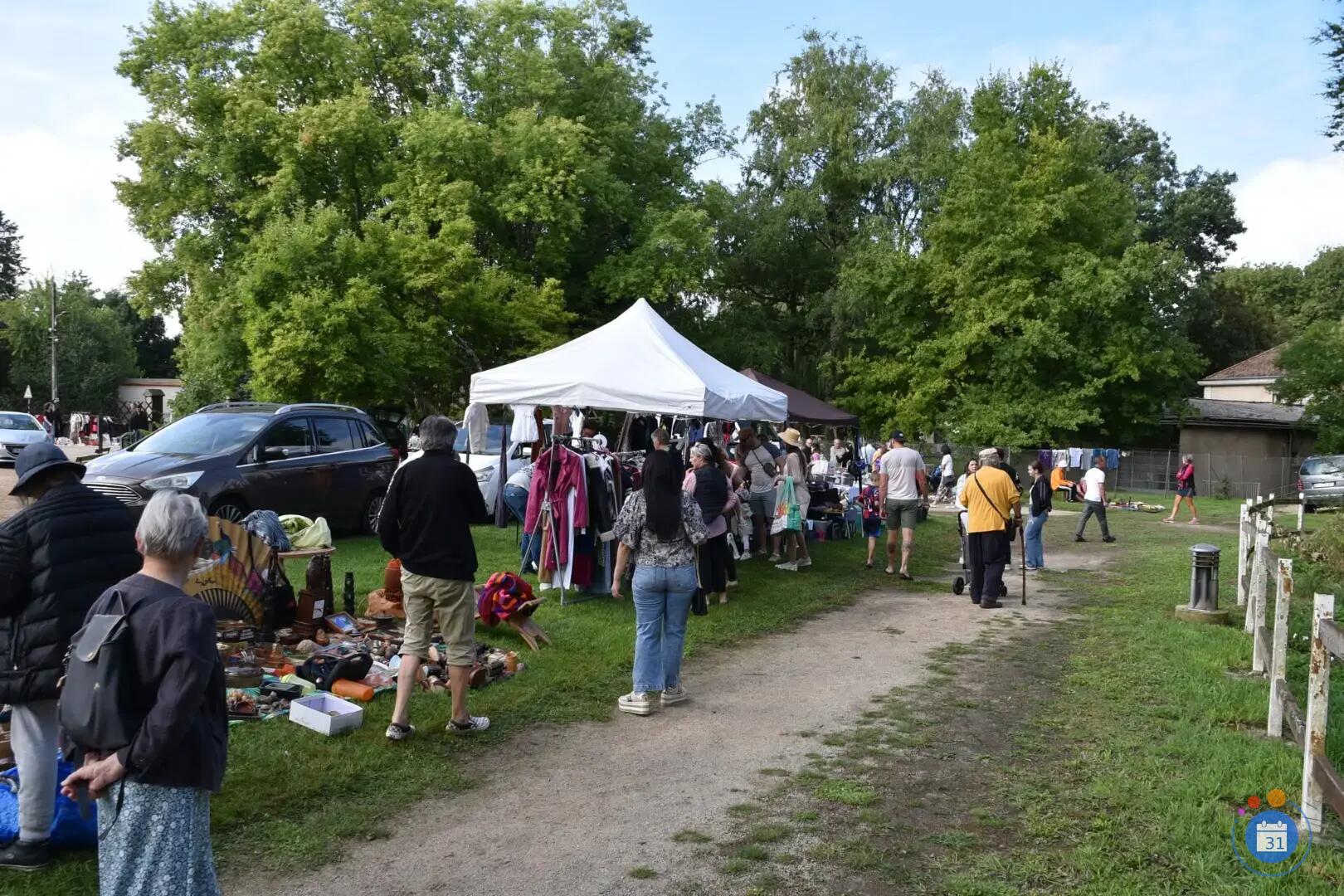 Image Vide grenier (photo 4)