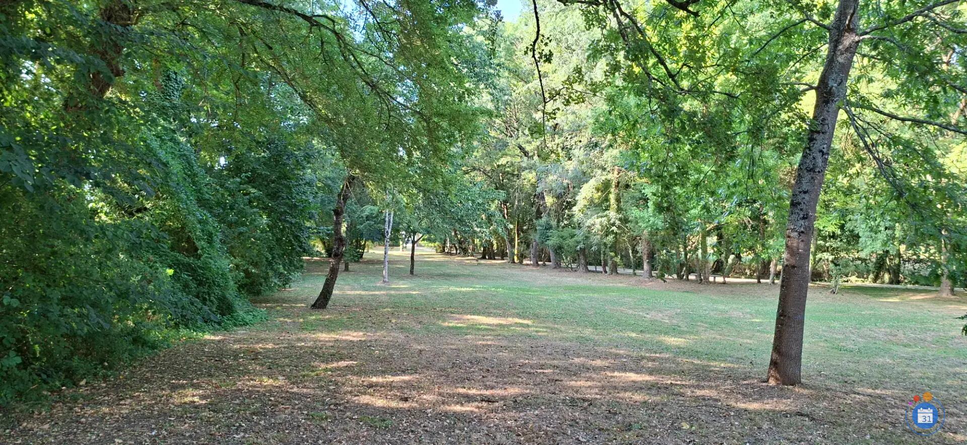 Image BROCANTE DU PARC DE LA GARENNE (photo 1)