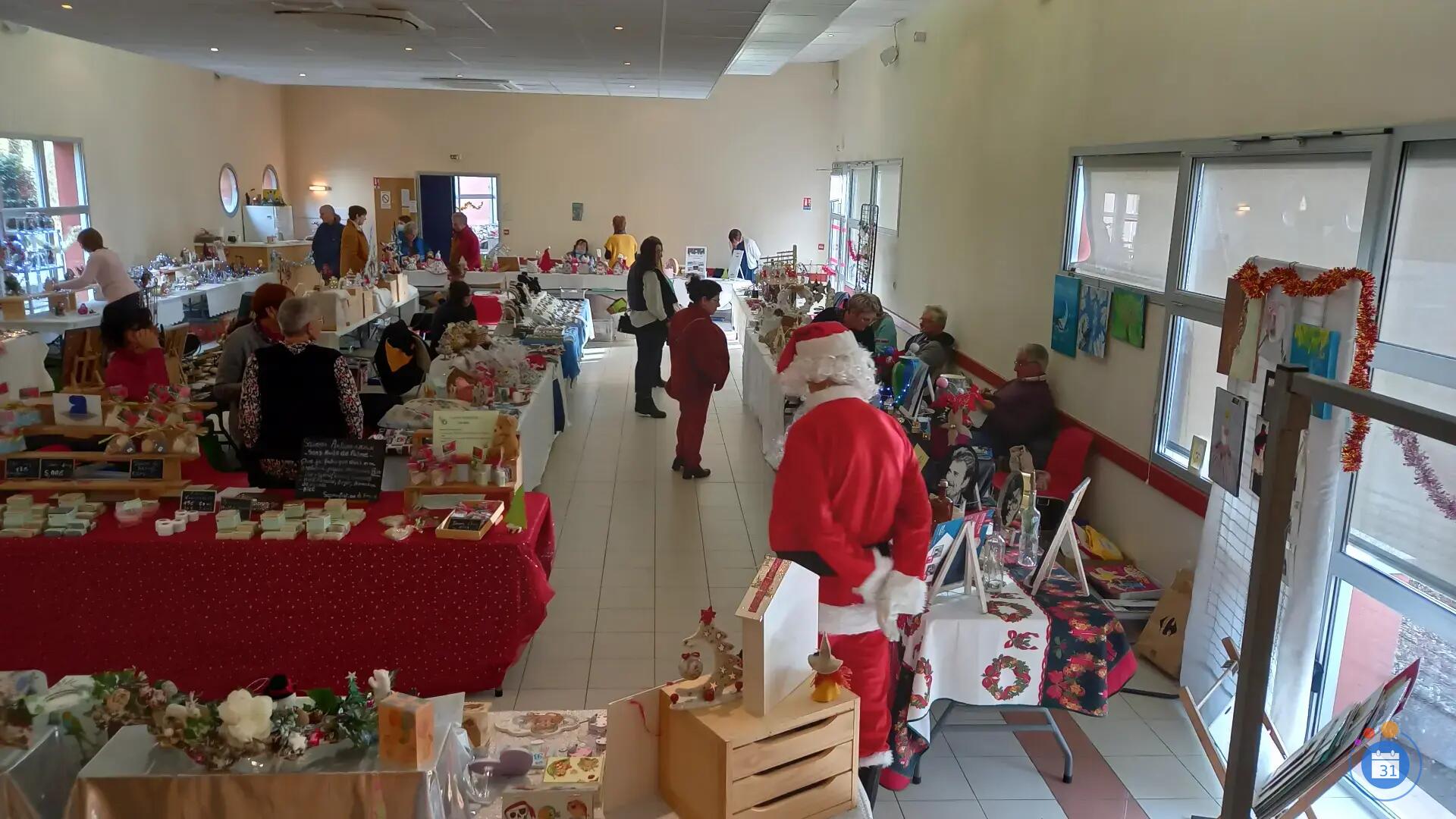Image marché au profit de l'école de Sainte-Sabine (photo 3)