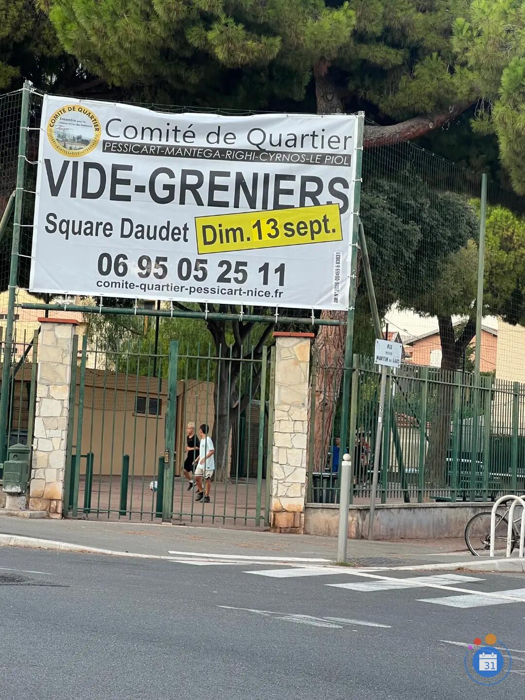 Image vide grenier du Square Daudet - parc Imperial (photo 1)
