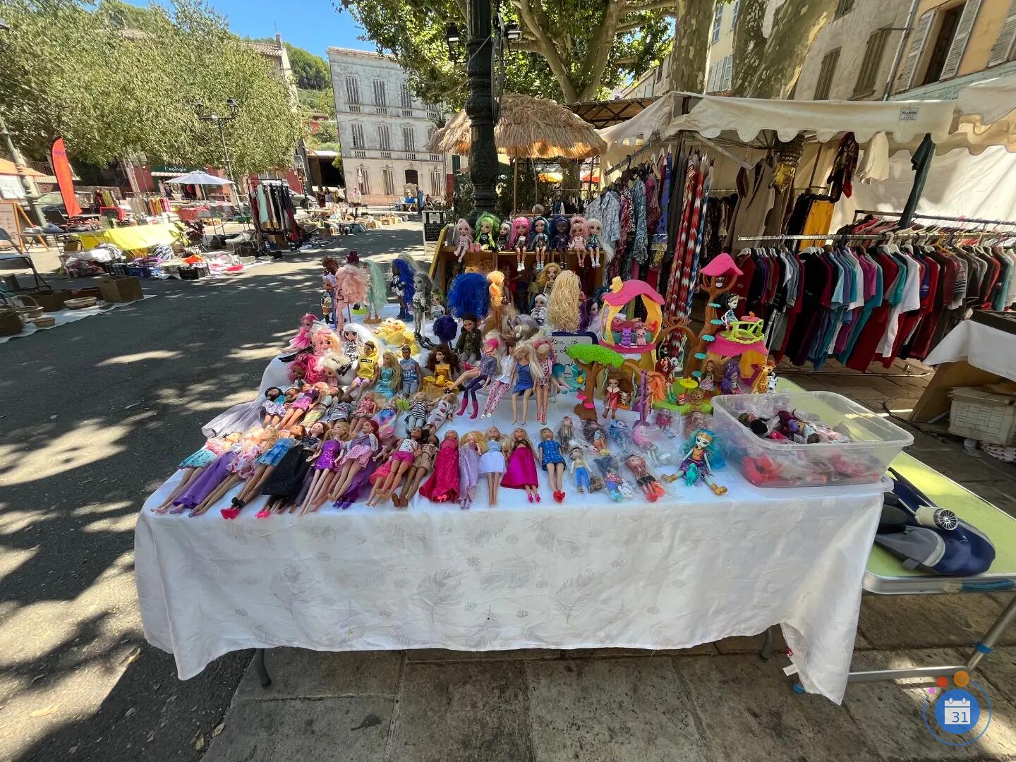 Image Vide grenier - brocante (photo 3)