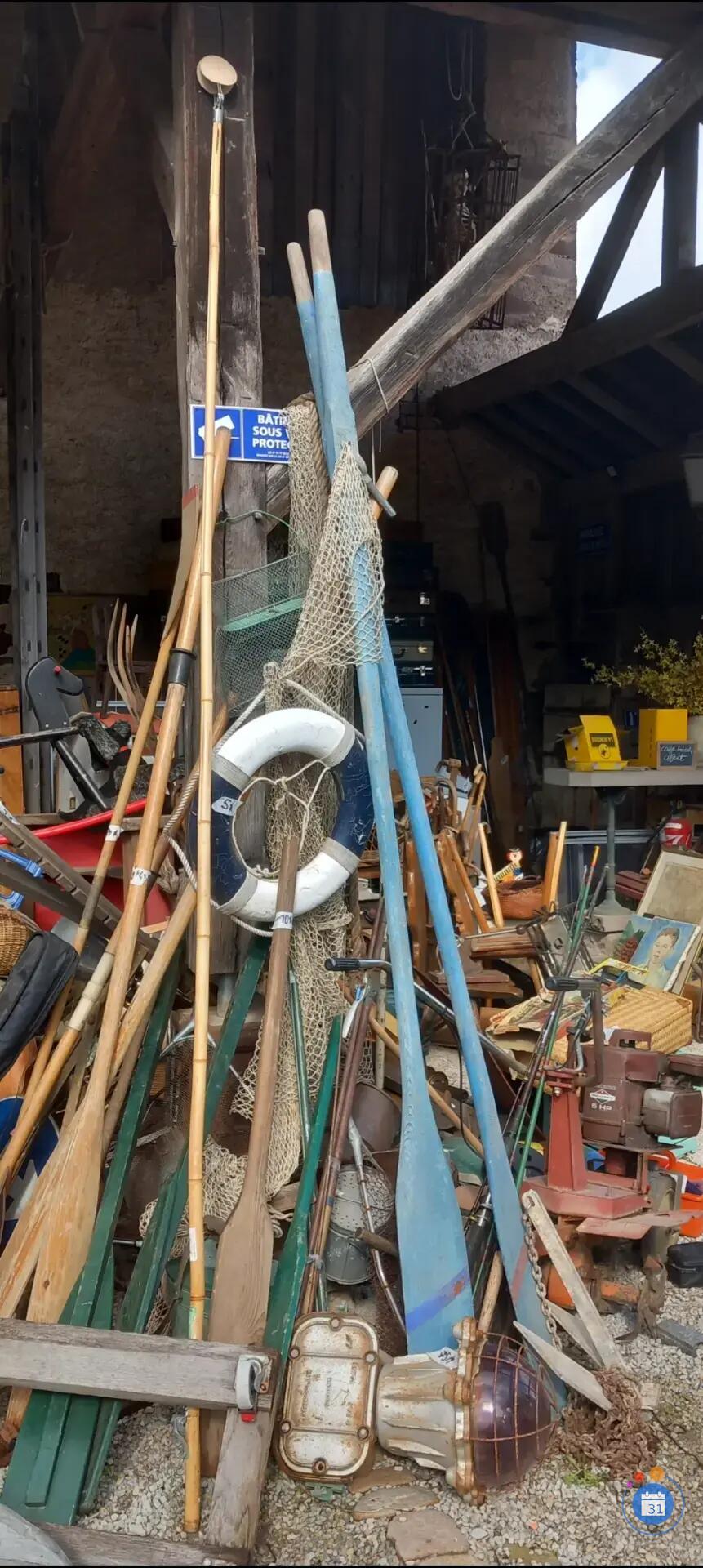 Image Vide maison vieux stock