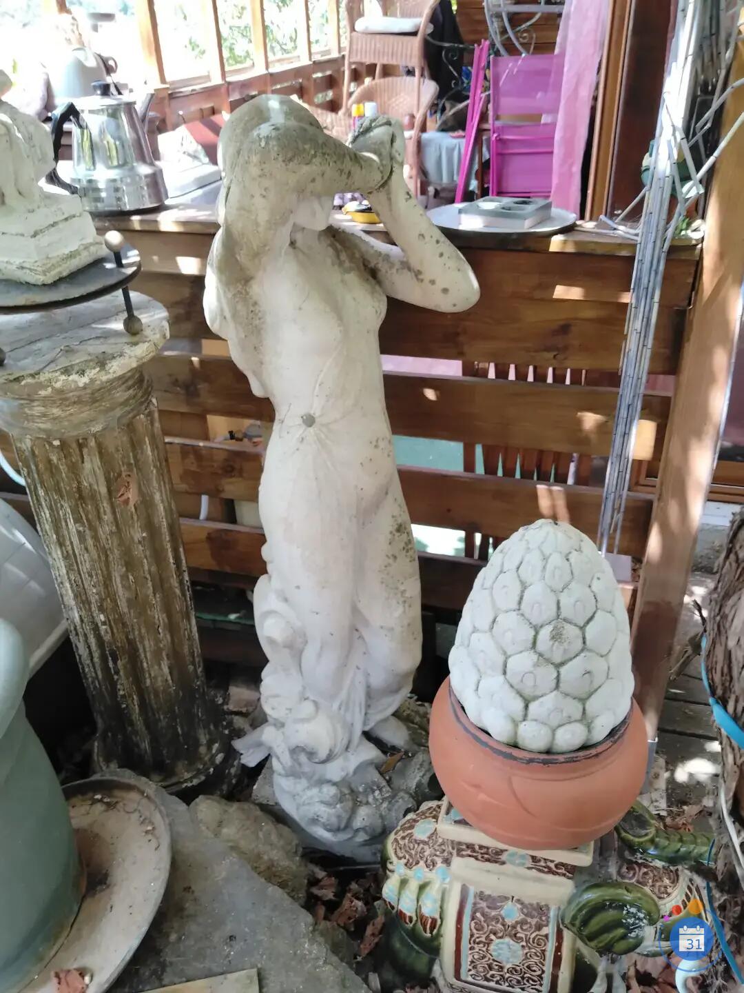 Image Vide maison et jardin Casteil (photo 2)