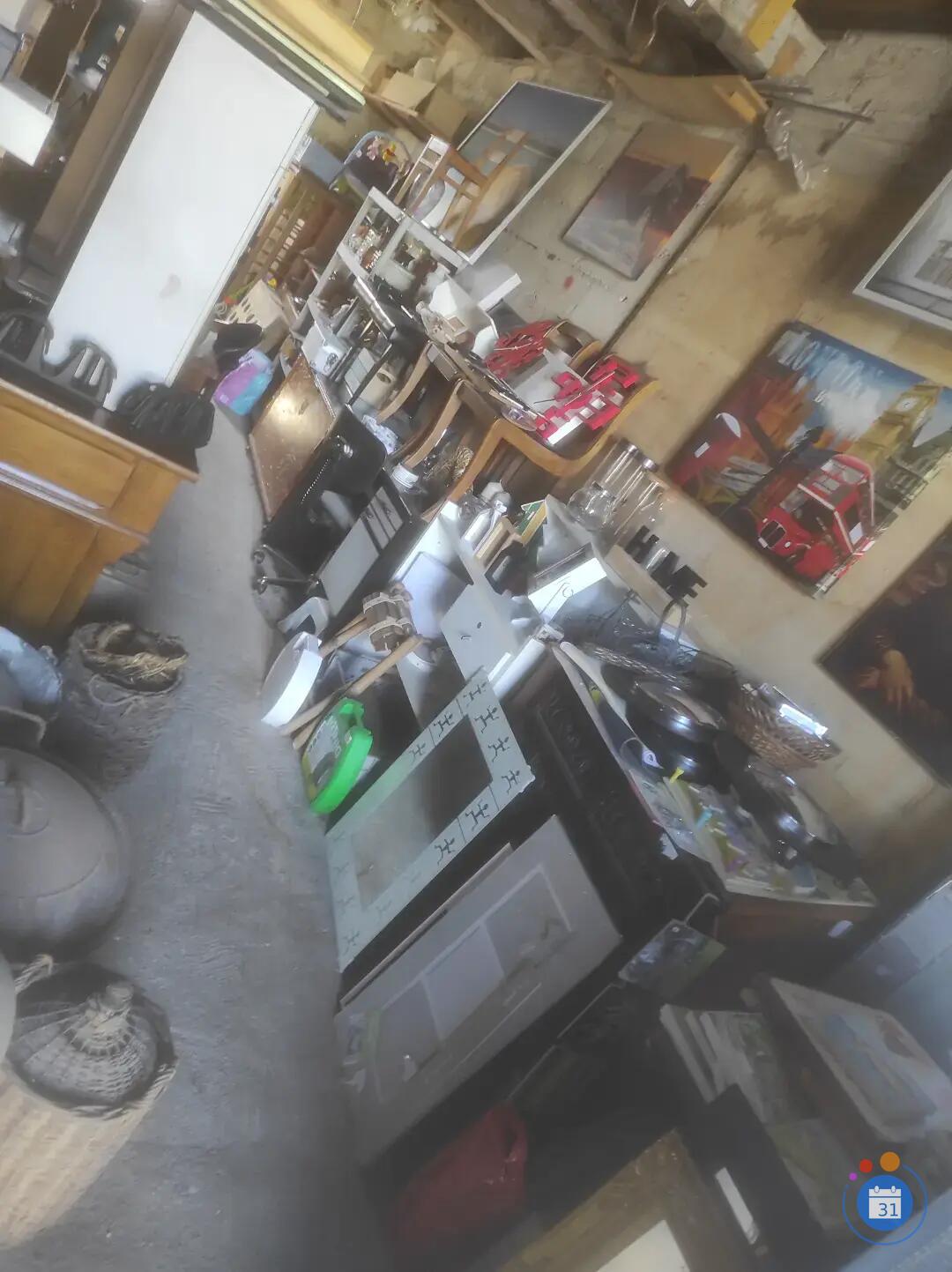 Image Vide dépôt (photo 4)