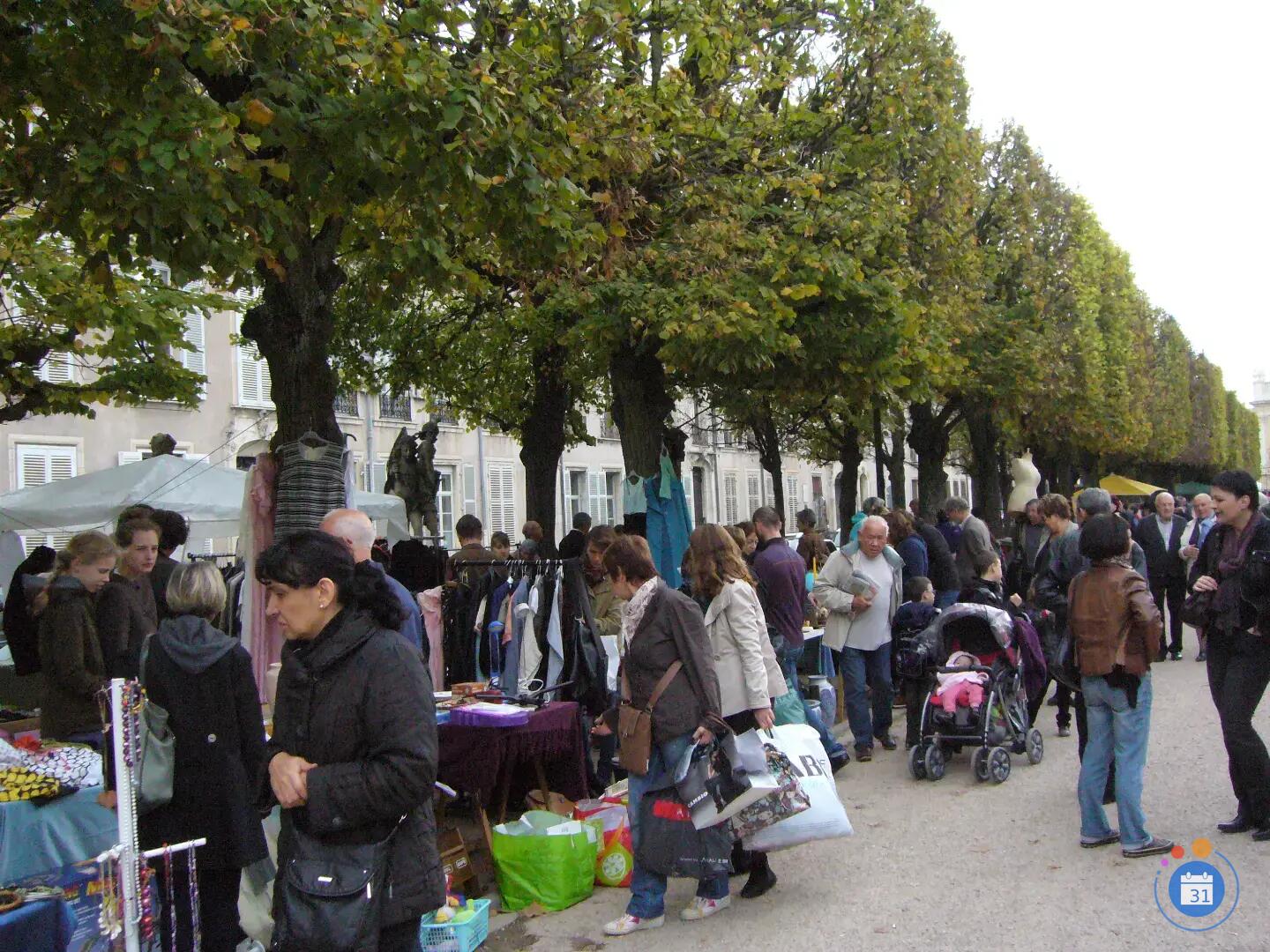 Image 20ème édition du vide-greniers de la Vieille Ville (photo 1)