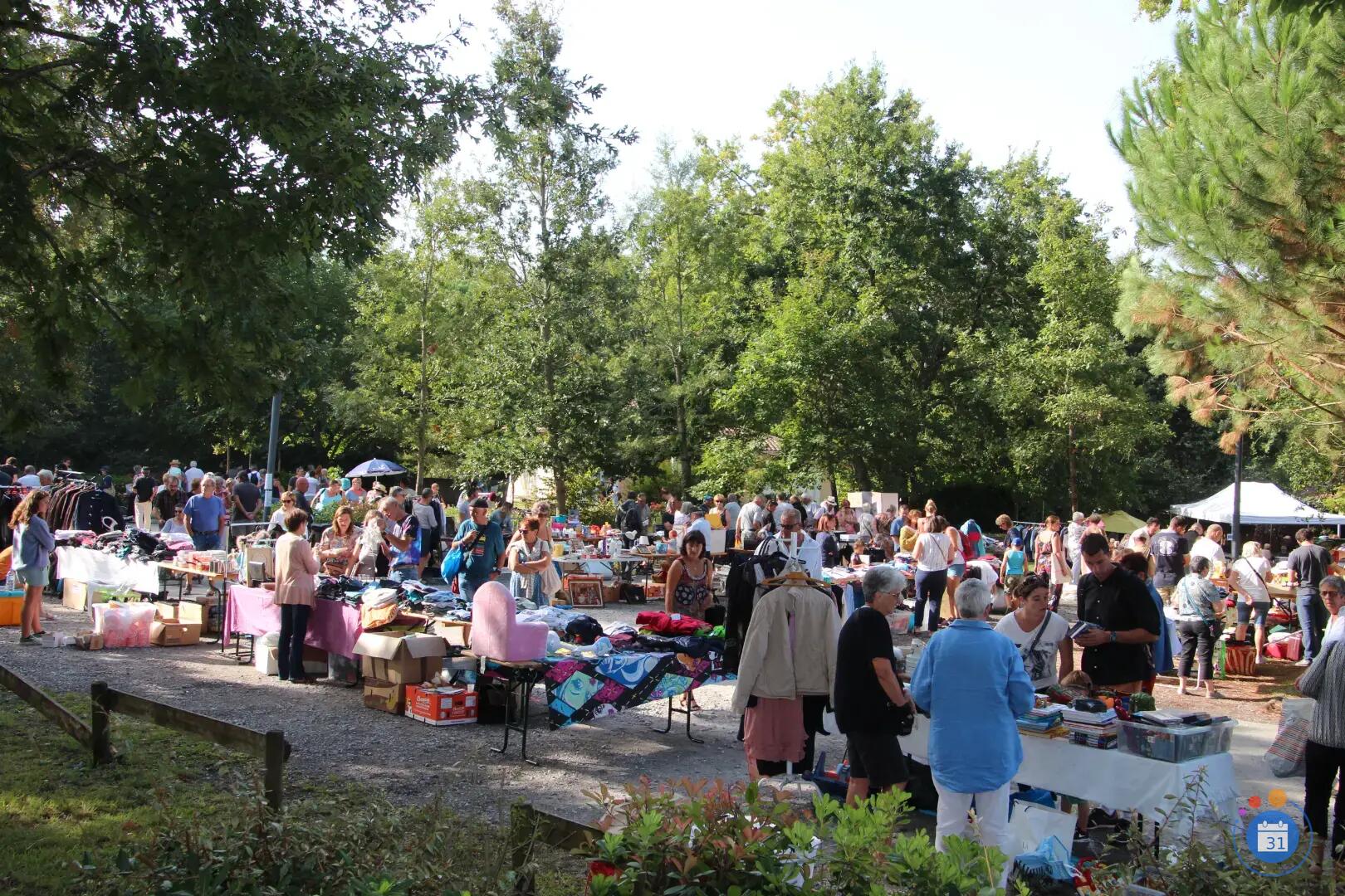 Image Vide grenier et Marché artisanal (photo 1)